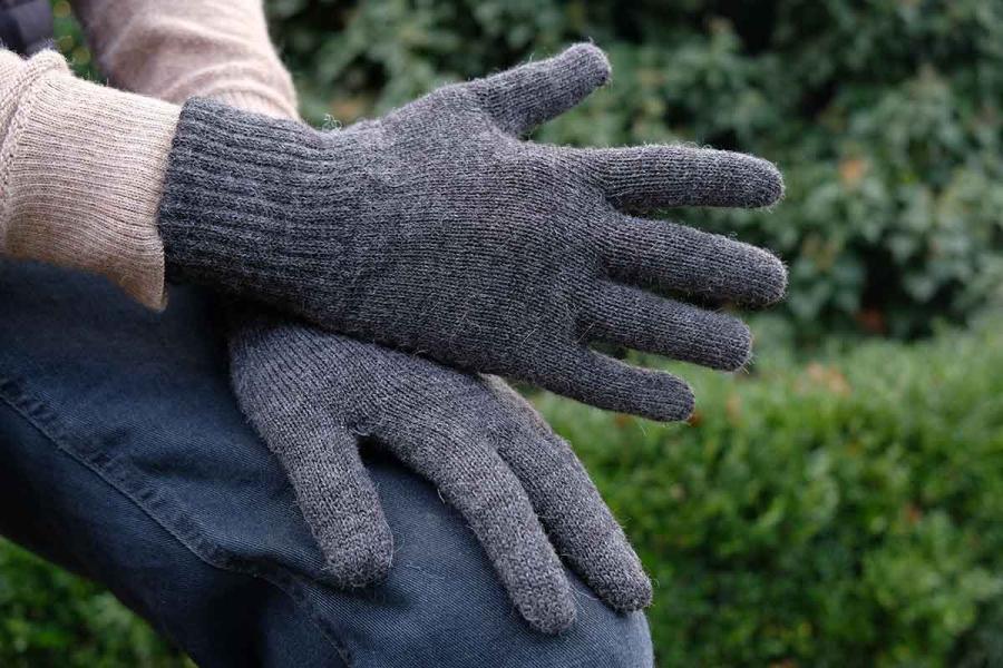 Handschuhe in Anthrazit
